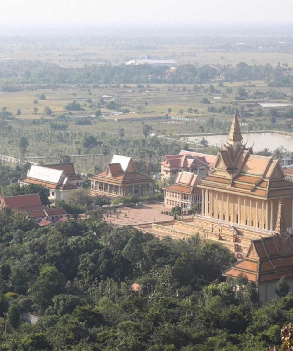 Phnom Penh Oudong Cycling Tour: Explore Old Capital & Floating Villages